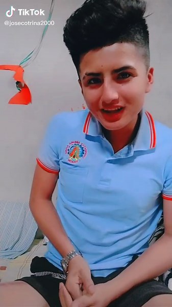 Embroidered Polo Shirt Styling Tips for Every Occasion