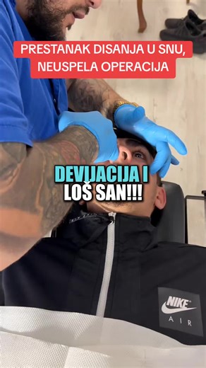 Prestanak disanja u snu, poznat kao sleep apnea, može biti uzrokovan fizičkim preprekama u disajnim putevima ili problemima sa centrima za disanje u mozgu. Opstruktivna sleep apnea nastaje kada se disajni putevi blokiraju tokom spavanja, dok centralna sleep apnea nastaje kada mozak ne šalje signale respiratornim mišićima. Opstruktivna Sleep Apnea (OSA): Anatomija: OSA je najčešći tip. Uzrokovana je opuštanjem mišića u grlu i oko disajnih puteva tokom spavanja, što dovodi do njihovog sužavanja il