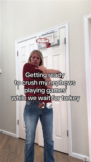 I think I like games more than the Turkey #games #thanksgiving #turkey #auntie