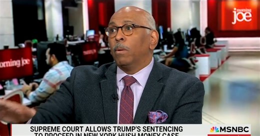 ‘Morning Joe’ Panelist ‘Cooks’ Scarborough for Kissing-Up to Trump at Mar-a-Lago