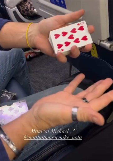 Magic on a plane! When your fellow team member from Frenchmen Street productions is sitting next to you on the plane and says, “I didn’t see a single magic trick all weekend!” @Not That Magic Mike @Andréa @Riquette @Blondie504 @ArmandoLeduc #chasingrabbits #NotThatMagicMike #VailColorado #HolidayMagic #magiconaplane