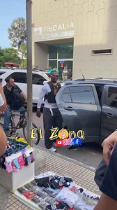 2.1M views · 69K reactions | El VS más esperado MR robot versátil yova perreo Digan quien ganó  #JhanVanegas #ElZona | El Zona.2 | Facebook