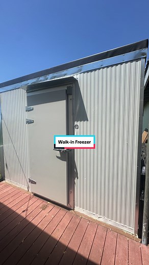 Walk-in Freezer Delivery & Installation over at Tobay Beach, NY We Specialize in Walk-in Coolers & Freezers. Commercial & Industrial Cold Storage Units. Cooler & Freezer Walk-in Glass Doors replacement. Licensed & Insured. 27 Years Experience. For any questions or inquiries feel free to DM us or Call/Message Jocelyn(631)578-3339. • • • • #explorepage #walkincooler #walkincoolerremodel #walkincoolerrepair #walkincoolers #walkincoolerinstall #walkincoolerrepair #walkincoolerinstallation #walkincoo