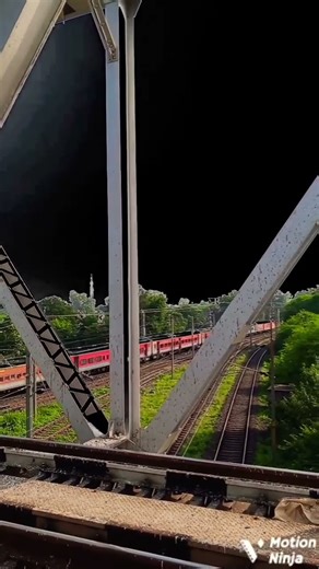 Relve tirep laen vilog aaj ka like kare ,ll