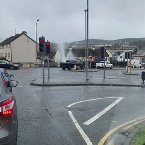 ⚠️⛔️💧 More infrastructure mayhem causing traffic chaos in Newry - We have reported to the Department and engineers on route on a highest priority response - Reference 05230498 | Justin McNulty