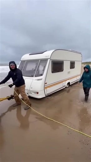 #enjoying #youtubers #holidays #CaravanLife #fyp
