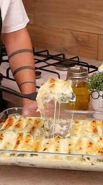 BAKED CANNELLONI WITH RICOTTA AND SPINACH