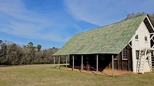 Let's tour the stables 🐴 at Redcliffe Plantation with Ranger Ashley. We'll see some of the features you might not see on a normal tour! Also learn about James Henry Hammond's involvement in thoroughbred horse racing and the enslaved people who helped train the horses. | South Carolina State Parks