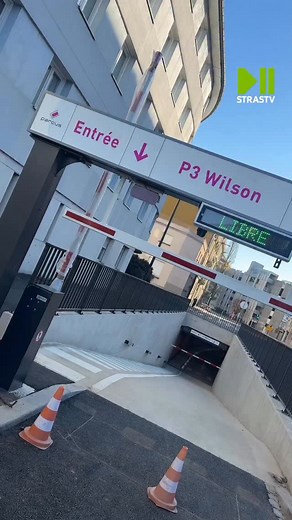55K views · 464 reactions |  Les travaux de transformation des Halles entrent enfin dans leur phase finale ! L’Eurométropole a lancé ce grand chantier pour créer un vrai hub multimodal et améliorer le cadre de vie des habitants… et ça commence à se voir.  Nouvelles circulations, accès repensés, quartier plus agréable : le secteur change vraiment.  Et en bonus : un bon plan parking à la fin de la vidéo  Regardez le reportage ! | StrasTV.com | Facebook