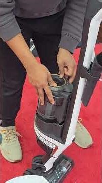 How to empty the trash bin on your Miele Triflex Vacuum