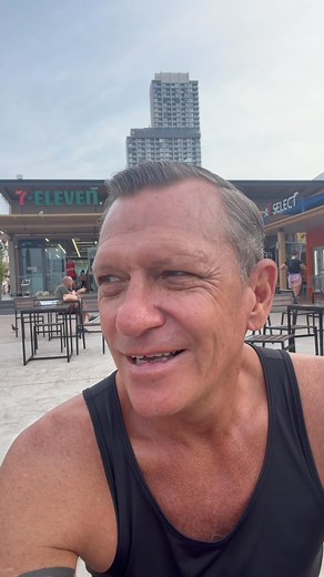 The Seven Elevens in Thailand are special! People live off them daily, especially tourists. #pattaya #seveneleventhailand #healthtips | Rob Hourmont | Facebook