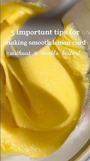 5 Tips for Making Smooth Lemon Curd *without a double boiler* #lemoncurd #lemondessert