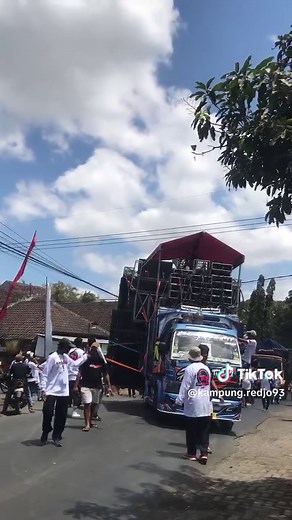 gapuro mode on🔥@Tanpa Batas Audio #kampungredjo93 #karnavaltanggungturen #soundsystemjawatimur #foryoupage #tanpabatasaudio