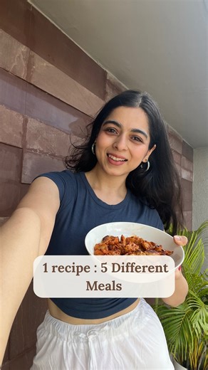 Losing weight isn’t difficult, it just needs some planning and preparation along with lots of consistency and discipline Comment ‘Meal Prep’ and I’ll D.M you the complete PDF with 5 meal ideas using the same recipe. All rounder Chicken / Tofu / Paneer 350 gms protein of choice (I’ve used bones chicken leg) 1/4 cup hung curd 1/2 tbsp Kashmir red chili powder 3/4 teaspoon fresh ginger garlic paste 1 teaspoon @everestspices Tandoori chicken masala 1/2 teaspoon Cumin powder 1/2 teaspoon Vinger 1 tea