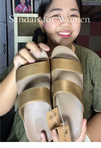 Ang Ganda ng Wedges Sandals para sa Kababaihan
