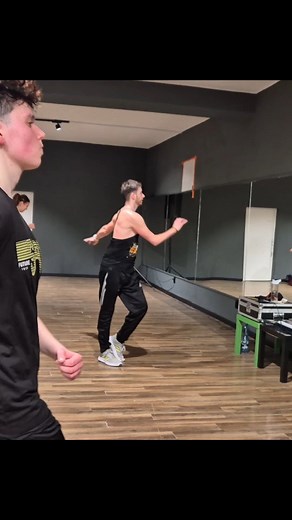 1K views | Toto je príklad, ako sa u nás v Latin Dance Fusion dokáže...