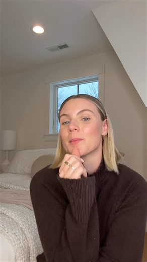 “This pillow saved my sex life” – Jim, 47 Elevate your bedroom game today with the Prim. | Tabu