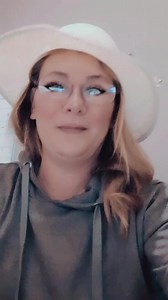 Sissy (@sissymohr)’s videos with Wenn du denkst du denkst dann denkst du nur du denkst - Juliane Werding