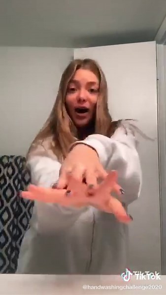 the famous @bri5678 doing the #handwashingchallenge2020 #fyp #foryou #coronavirus