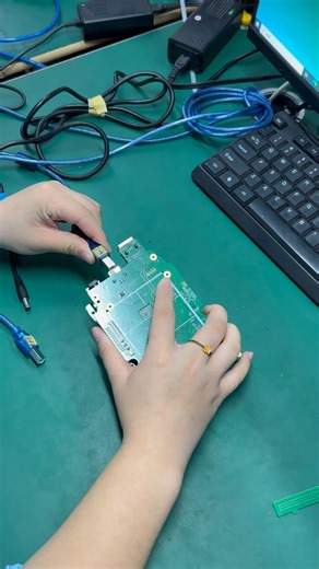 173K views · 1K reactions | How to flash firmware to electronic PCB assemblies? | SenRuiDa PCBA | Facebook