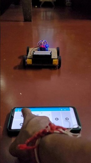 WIFI Controled Car using ESP8266 // #esp8266 #diyprojects #robot #motordriver #mobile #diytechnician