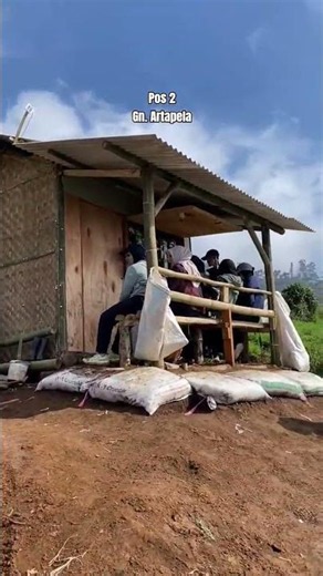 Pendakian Gunung Artapela