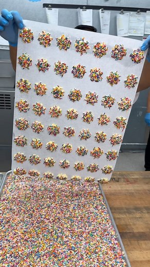 Freed's Bakery | Did you know this is how we pack the sprinkles on?😍🎉 Come check us out at these locations in Las Vegas: 9815 S Eastern Ave (Freed’s... | Instagram