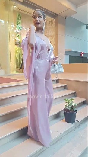 Poonam Pandey Looks SEXY in Light Cut Pink Dress #poonampandey #movietalkies