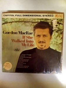Gordon MacRae - If She Walked Into My Life