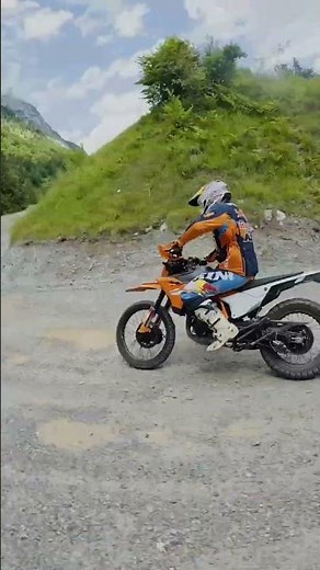 Matthias Walkner - flat out on the KTM 390 ENDURO R!