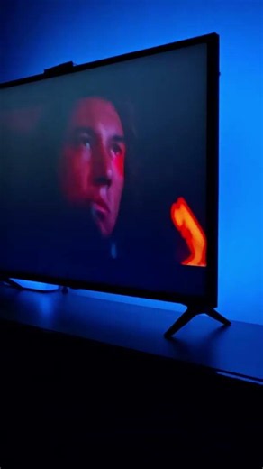 Turn your TV into an IMAX theater! This screen sync camera is pure genius 🤯📺