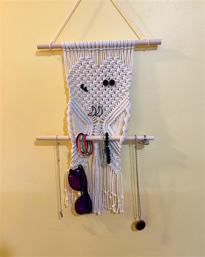 Macrame Jewelry Holder Wall Hanging, Earring Organizer, Necklace & Bracelet Display, Boho Jewelry Storage, Handmade Birthday Gift for Her - Etsy
