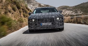 BMW testează sistemul de propulsie alviitorului i7 în condiţii extreme VIDEO