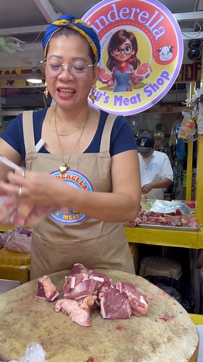 Knee cap at soft bone | Amelia Drio