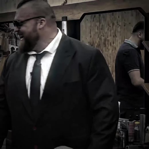 Fake Bodyguard Prank in Public