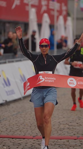 Sub 3 for Frenchwoman Manon Gras, first woman in the Brussels Airport Marathon (2:59:56) 🇫🇷🥇 🥈 Steffi Neumann 3h03'29 🥉 Tatiana Proca 3h05'29 | Belgium Running