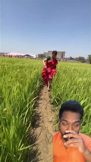 Is the old lady coming to work in the paddy field? #funny #riddlepoint #shortvideo #comedy