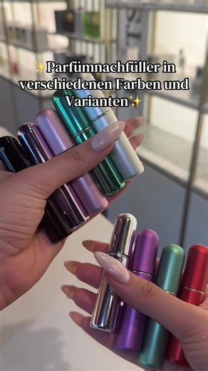 POV: dein Lieblingsparfüm passt jetzt an deinen Schlüsselbund 🤭✨ Nie wieder schweren Flakon mitschleppen 😍 Perfekt für Tasche, Reisen & unterwegs ✈️👜 Unsere Parfüm-Nachfüller nur 6€ 💖 #parfumtok #perfume #travelhack #girltok #fyp