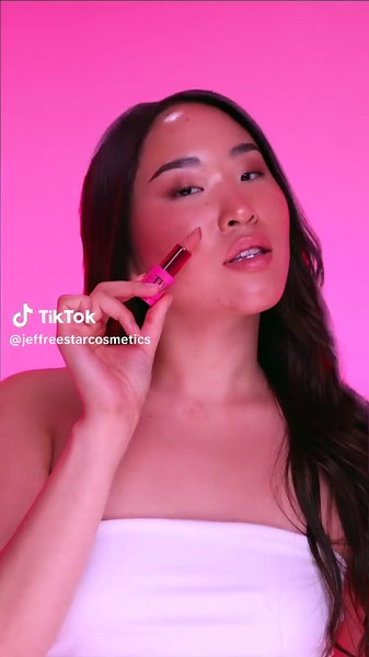 Discover Shiny Trap Lipstick from Cowgirl Queen Collection