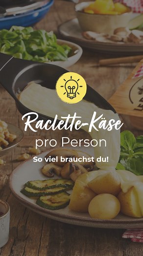 💡 So viel Raclette-Käse benötigst du pro Person für einen gelungenen Raclette-Abend. 🧀 2️⃣ Personen: 12-15 Scheiben Raclette-Käse (350 g) 4️⃣ Personen: 25-30 Scheiben Raclette-Käse (700 g) 6️⃣ Personen: 35-45 Scheiben Raclette-Käse (1,5 kg) 8️⃣ Personen: 40-60 Scheiben Raclette-Käse (bis zu 2 kg) _______________________ Ich liebe Käse, Käse, Käseliebe, Raclette, Raclette-Käse, Mengenrechner, Mengenangaben, How to, Kochen mit Käse, Rezeptideen, Kochen lernen, Comfortfood, Soulfood, Tutorial | I