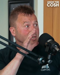 Mark Ward's hilarious story about former West Ham teammate Frank McAvennie 😂 | Undr The Cosh