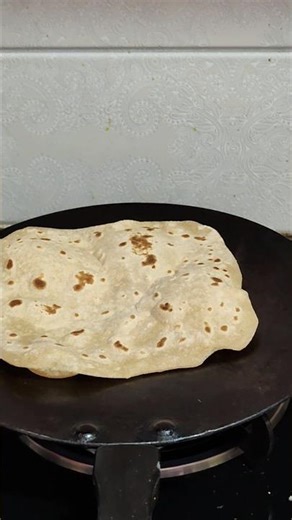 Nobody Makes Square Paratha – Until Now! The Internet Will Love This!
