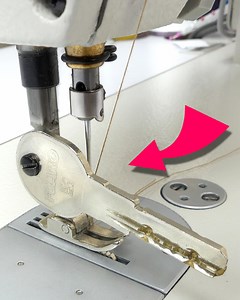 We sew with a key! 3 unique sewing tips and tricks. | MomCut - Deutschland