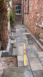 A walk way to talk about 💥 . External led perimeter lighting for any patio space, what a feature it is ✅ . #patio #patiolights #dewalt #outdoorliving #d5 | D5 Construction LTD