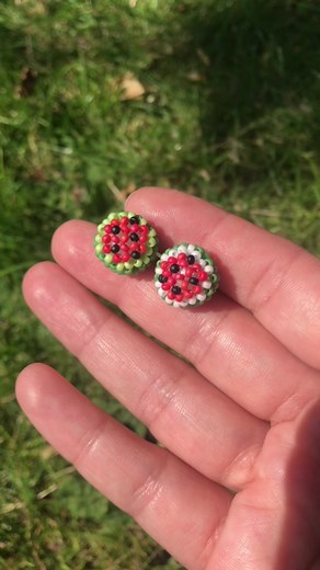 DIY Watermelon Beaded Bracelet Tutorial