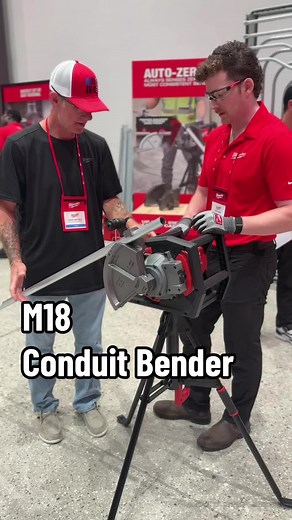 The new M18 conduit bender from Milwaukee! Bends up to 1” EMT - 3/4” RMC. #milwaukeepipeline @Milwaukee Tool