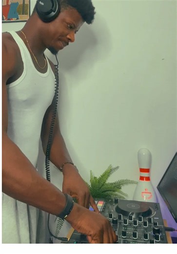 Und Abfahrt ⛷️⛷️#schranz #fyp #dj #fyp