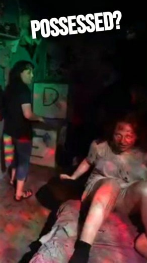 We Don't Trust That Laugh! #hauntedhouse #jumpscare #scareactor | The Scare Factor