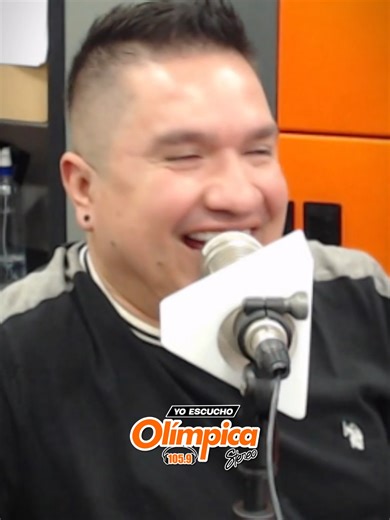 El cantante Galy Galiano @galygalianooficial habló sobre los sentimientos que hay detrás de su gira de despedida “La última y nos vamos”, confesando que para él este momento se vive “como un luto”, por todo lo que significa cerrar una etapa tan importante de su vida artística. El artista explicó las razones que lo llevaron a tomar esta decisión y cómo espera despedirse de su público, el mismo que lo ha acompañado durante décadas con sus grandes éxitos. 🎶 ¿Será realmente el adiós definitivo de l