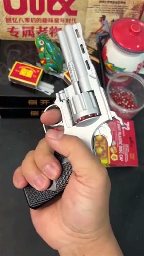 #RevolverToy #80s90sClassicRetroToy #CreativeStressReliefToy